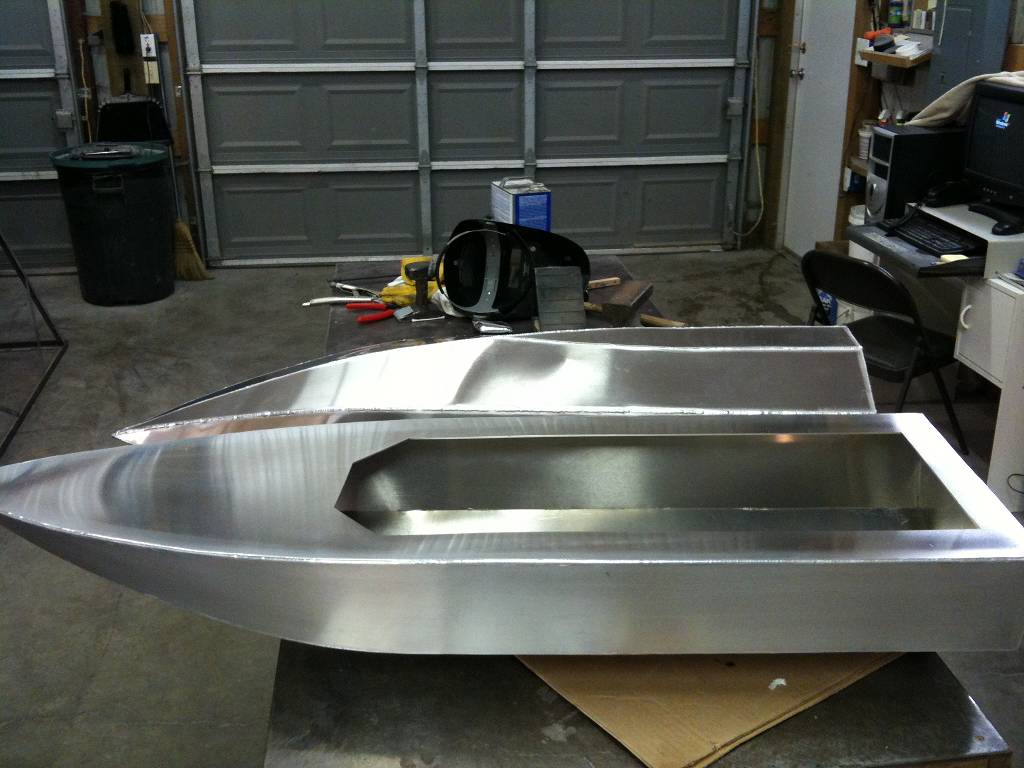 building a 16 foot aluminum fishing boat from a kit