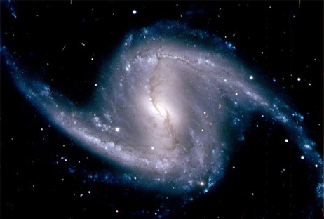 棒渦巻銀河「NGC 1365」