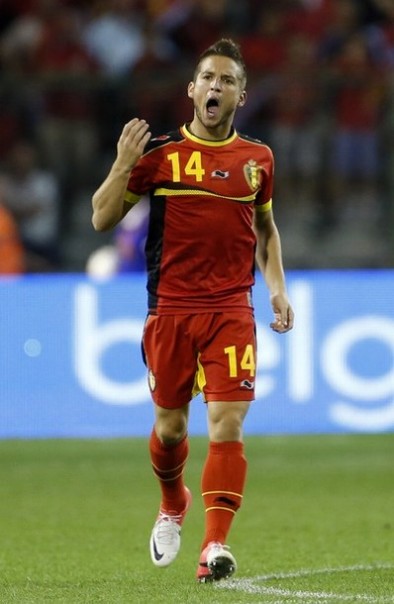 ベルギー代表2012ホームユニフォーム14ドリエス･メルテンス