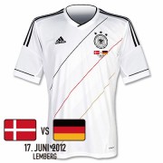 ドイツ代表2012ホームユニフォームvsデンマーク