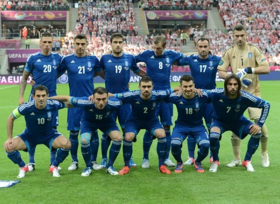 ギリシャ代表集合写真vsポーランド代表EURO2012