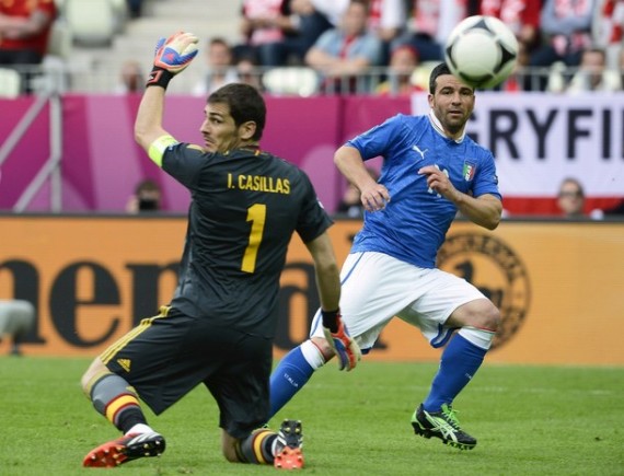 イタリア代表2012ホームユニフォーム11ディナターレ