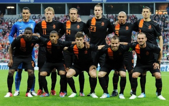 オランダ代表集合写真vsバイエルン･ミュンヘン親善試合
