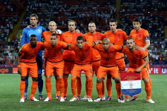 オランダ代表集合写真vsユーロ2012