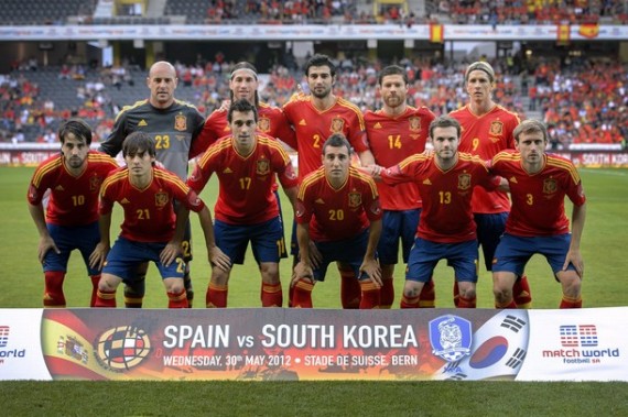 スペイン代表集合写真ｖｓ韓国代表フレンドリーマッチ
