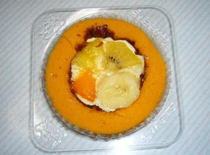 プレミアムトロピカルフルーツのロールケーキ2