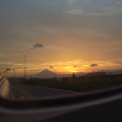 ミラーに映る富士山