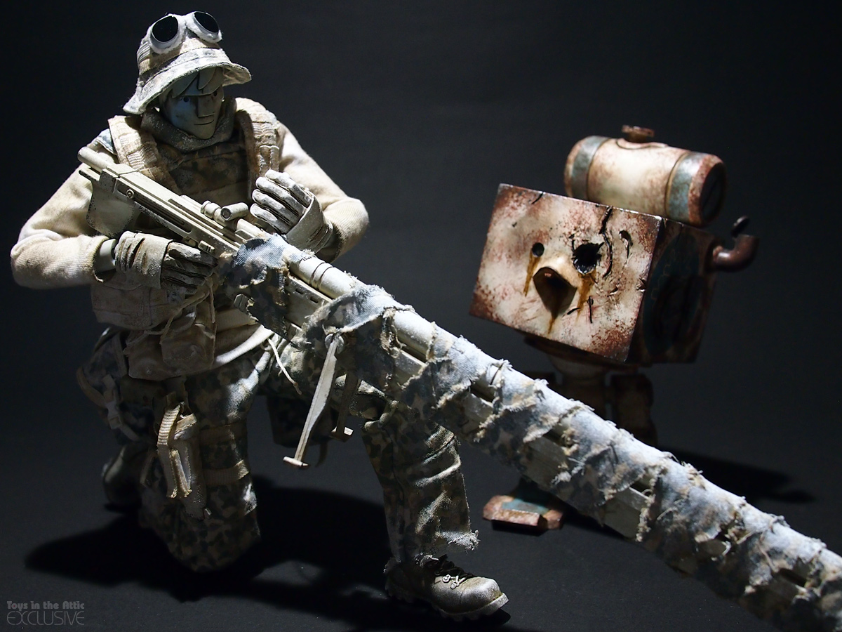 threeA:Frank Bot Sniper and Snippy Snow Square | Toys in the Attic 
