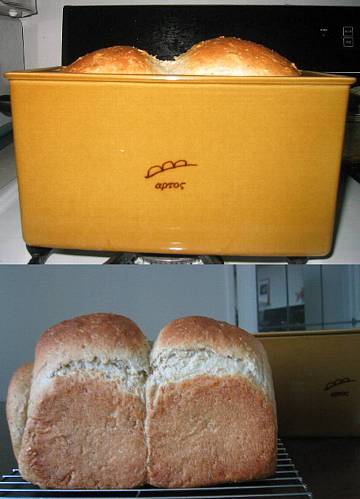 陶器のパン型とパン