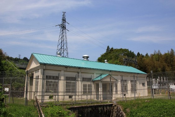 里川発電所